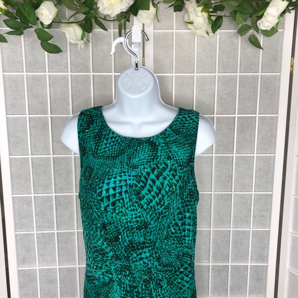 Calvin Klein Women’s Short Sleeves Dress - Picture 5 of 10